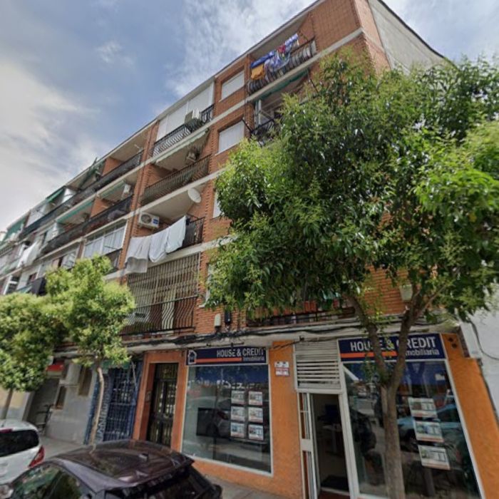 Oportunidad en Alcorcón! CALLE FUENLABRADA, 39 4º 4 DE ALCORCÓN